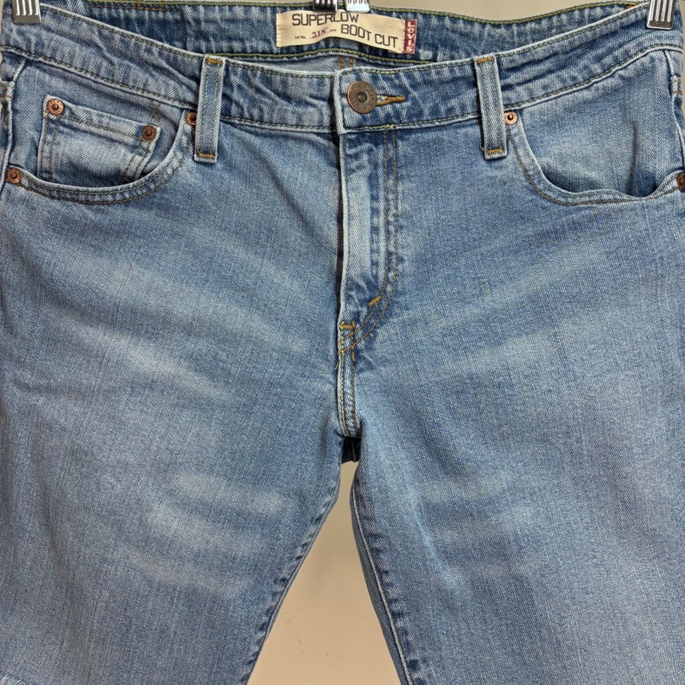 Levis 518 Superlow Denim Shorts Light Wash Raw Hem 13M JR Womens Blue Cutoffs - Picture 10 of 12